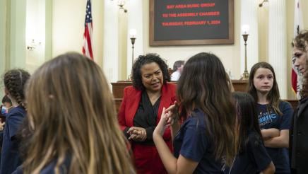 Bonta and students in Chambers - Bay Area Music Project