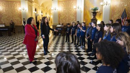 Bonta and students in Rotunda - Bay Area Music Project