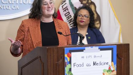 Bonta AB 1975 Food As Medicine PC